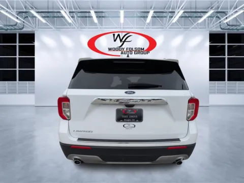 More photos of 2024 Ford Explorer Limited at Woody Folsom CDJR of Douglas, GA