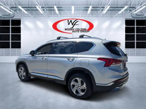 More photos of 2022 Hyundai Santa Fe SEL at Woody Folsom CDJR of Douglas, GA