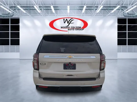 More photos of 2021 Chevrolet Suburban LT at Woody Folsom CDJR of Douglas, GA