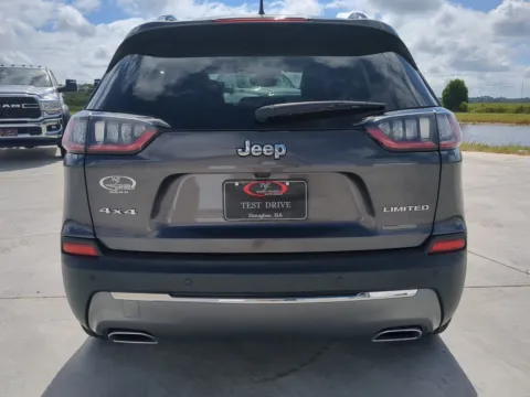 More photos of 2022 Jeep Cherokee Limited at Woody Folsom CDJR of Douglas, GA