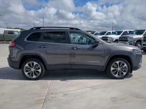 Another view of 2022 Jeep Cherokee Limited for sale in Douglas, GA at Woody Folsom CDJR of Douglas