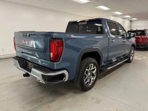 More photos of 2024 GMC Sierra 1500 SLT at Woody Folsom CDJR of Douglas, GA