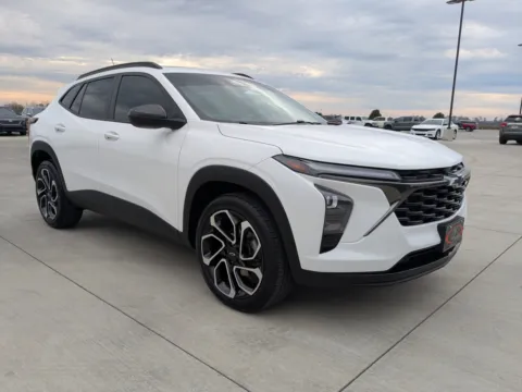 Photos of 2024 Chevrolet Trax 2RS for sale in Douglas, GA at Woody Folsom CDJR of Douglas