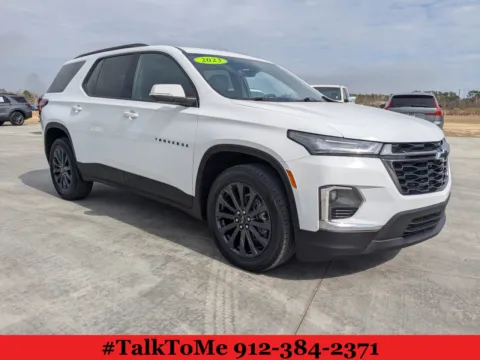 White 2023 Chevrolet Traverse RS for sale in Douglas, GA