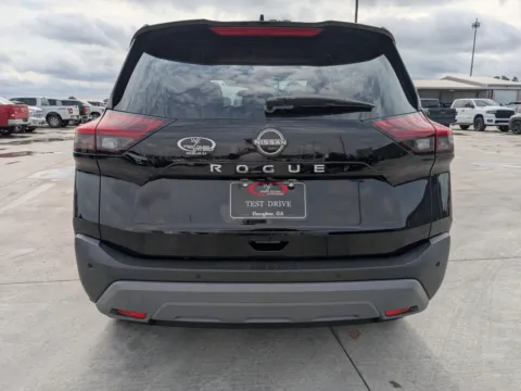 More photos of 2023 Nissan Rogue S at Woody Folsom CDJR of Douglas, GA