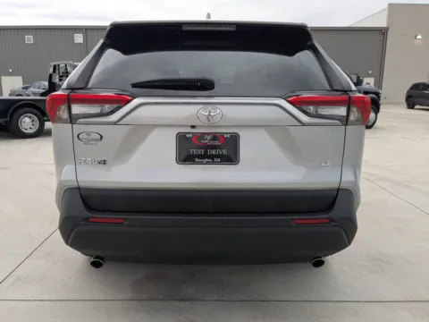 More photos of 2021 Toyota RAV4 LE at Woody Folsom CDJR of Douglas, GA