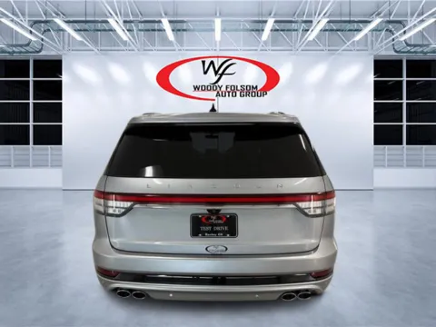 More photos of 2024 Lincoln Aviator Reserve at Woody Folsom CDJR of Douglas, GA
