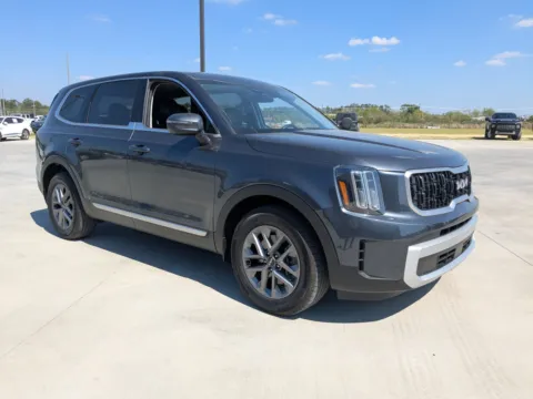 Photos of 2024 Kia Telluride LX for sale in Douglas, GA at Woody Folsom CDJR of Douglas