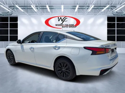 More photos of 2025 Nissan Altima SV at Woody Folsom CDJR of Douglas, GA