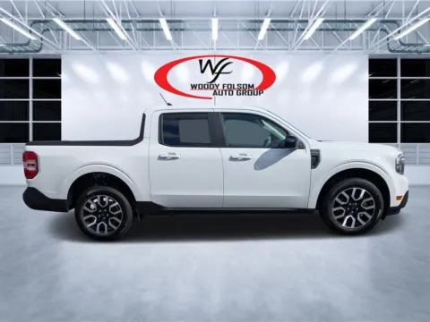 Photos of 2024 Ford Maverick LARIAT for sale in Douglas, GA at Woody Folsom CDJR of Douglas