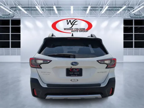 More photos of 2022 Subaru Outback Limited at Woody Folsom CDJR of Douglas, GA