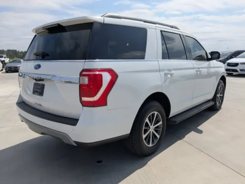 More photos of 2020 Ford Expedition XLT at Woody Folsom CDJR of Douglas, GA