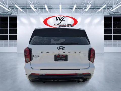 More photos of 2024 Hyundai Palisade Calligraphy Night Edition at Woody Folsom CDJR of Douglas, GA