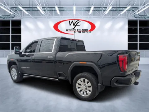 More photos of 2022 GMC Sierra 2500HD Denali at Woody Folsom CDJR of Douglas, GA