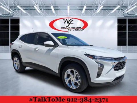 White 2024 Chevrolet Trax LS for sale in Douglas, GA