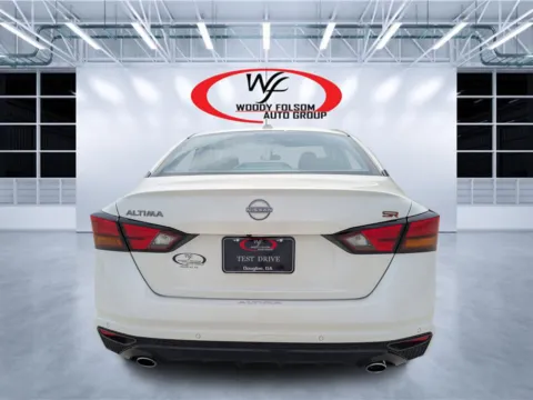 More photos of 2025 Nissan Altima SR at Woody Folsom CDJR of Douglas, GA