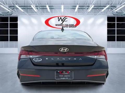 More photos of 2025 Hyundai Elantra SEL Convenience at Woody Folsom CDJR of Douglas, GA