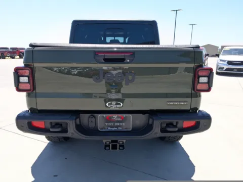 More photos of 2021 Jeep Gladiator Freedom at Woody Folsom CDJR of Douglas, GA