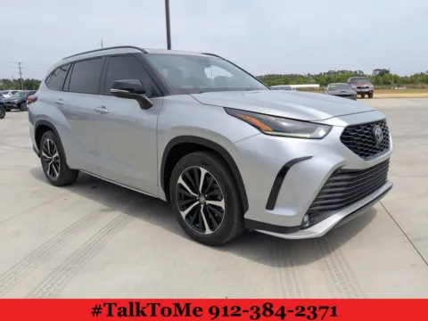 Silver 2022 Toyota Highlander XSE for sale in Douglas, GA