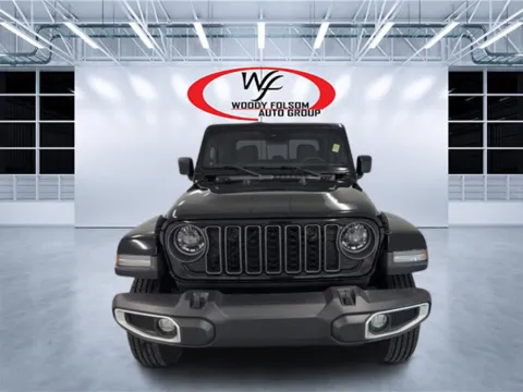 Photos of 2024 Jeep Gladiator Sport S for sale in Douglas, GA at Woody Folsom CDJR of Douglas