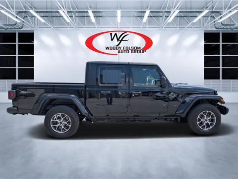 Photos of 2024 Jeep Gladiator Sport S for sale in Douglas, GA at Woody Folsom CDJR of Douglas