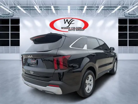 More photos of 2026 Kia Sorento LX at Woody Folsom CDJR of Douglas, GA