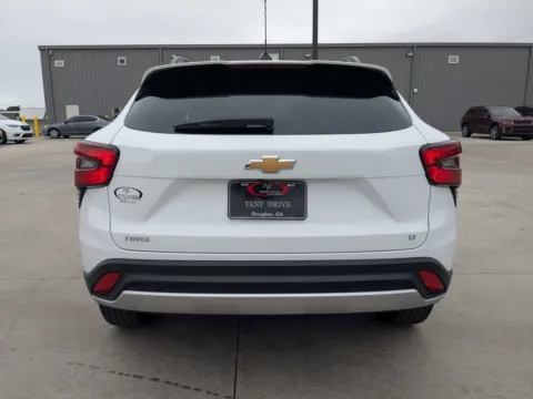 More photos of 2025 Chevrolet Trax LT at Woody Folsom CDJR of Douglas, GA