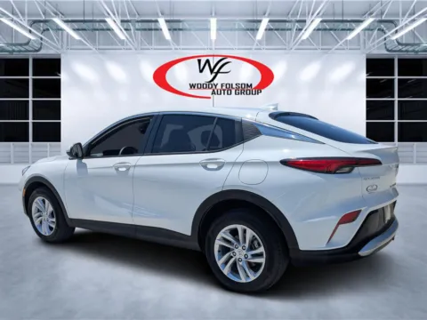 More photos of 2024 Buick Envista Preferred at Woody Folsom CDJR of Douglas, GA