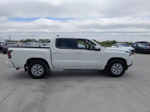 Another view of 2024 Nissan Frontier SV for sale in Douglas, GA at Woody Folsom CDJR of Douglas