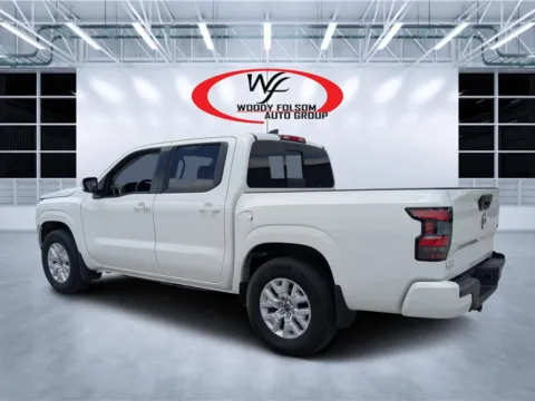More photos of 2024 Nissan Frontier SV at Woody Folsom CDJR of Douglas, GA