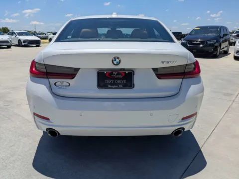 More photos of 2023 BMW 3 Series 330i at Woody Folsom CDJR of Douglas, GA