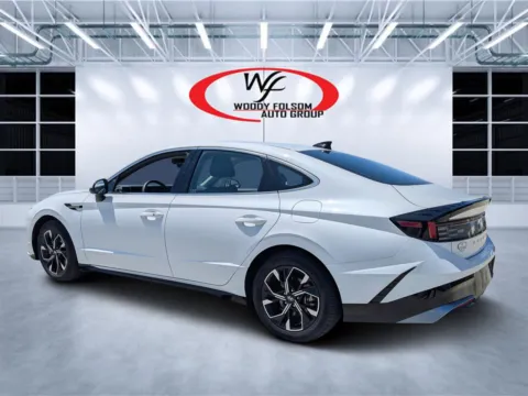 More photos of 2025 Hyundai Sonata SEL at Woody Folsom CDJR of Douglas, GA