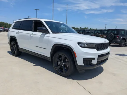 Photos of 2025 Jeep Grand Cherokee L Altitude X for sale in Douglas, GA at Woody Folsom CDJR of Douglas