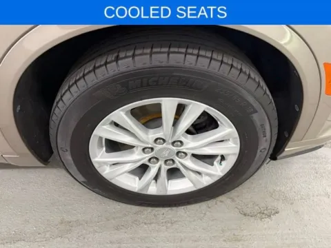 More photos of 2023 Cadillac XT6 FWD Luxury at Woody Folsom CDJR of Douglas, GA