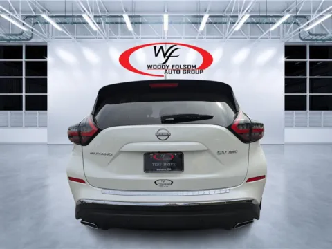 More photos of 2024 Nissan Murano SV at Woody Folsom CDJR of Douglas, GA