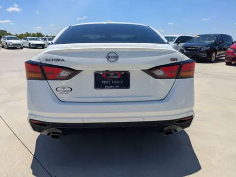 More photos of 2025 Nissan Altima SR at Woody Folsom CDJR of Douglas, GA