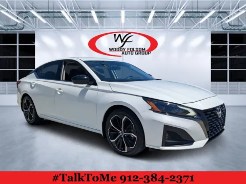 White 2024 Nissan Altima 2.5 SR for sale in Douglas, GA