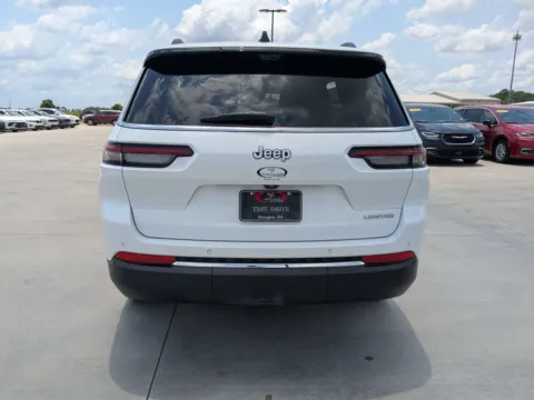More photos of 2025 Jeep Grand Cherokee L Limited at Woody Folsom CDJR of Douglas, GA