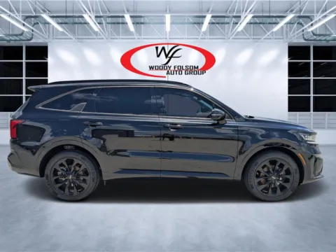 Photos of 2022 Kia Sorento SX Prestige for sale in Douglas, GA at Woody Folsom CDJR of Douglas