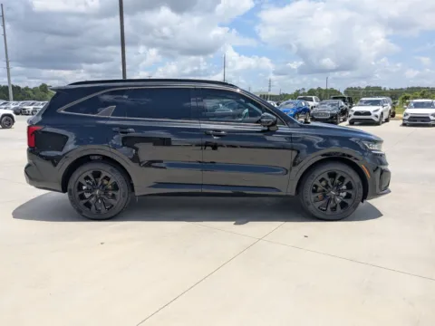Another view of 2022 Kia Sorento SX Prestige for sale in Douglas, GA at Woody Folsom CDJR of Douglas