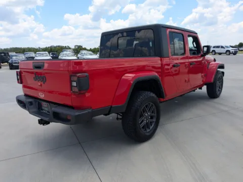 More photos of 2024 Jeep Gladiator Sport S at Woody Folsom CDJR of Douglas, GA
