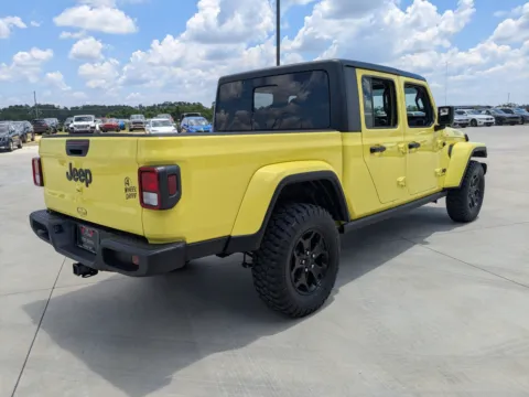 More photos of 2023 Jeep Gladiator Willys at Woody Folsom CDJR of Douglas, GA