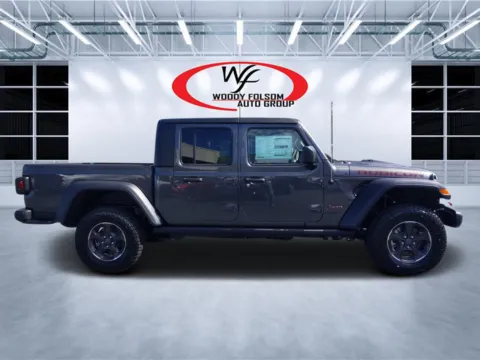 More photos of 2023 Jeep Gladiator Rubicon at Woody Folsom CDJR of Douglas, GA
