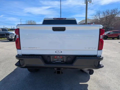 More photos of 2023 Chevrolet Silverado 2500HD Custom at Woody Folsom CDJR of Douglas, GA