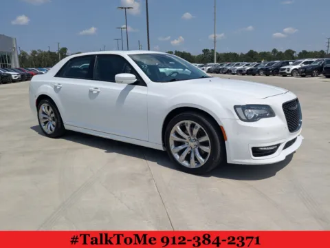 White 2021 Chrysler 300 Touring L for sale in Douglas, GA