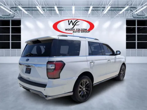 More photos of 2021 Ford Expedition Limited at Woody Folsom CDJR of Douglas, GA