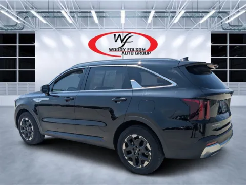 More photos of 2026 Kia Sorento S at Woody Folsom CDJR of Douglas, GA