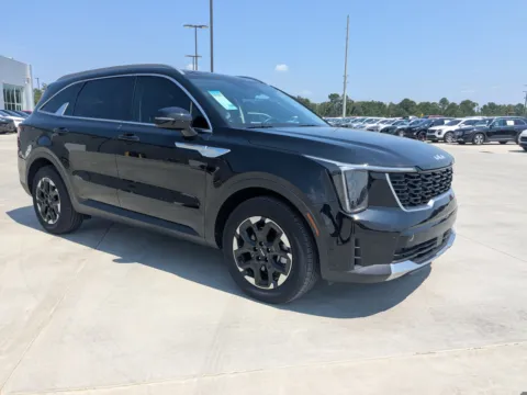 Photos of 2026 Kia Sorento S for sale in Douglas, GA at Woody Folsom CDJR of Douglas