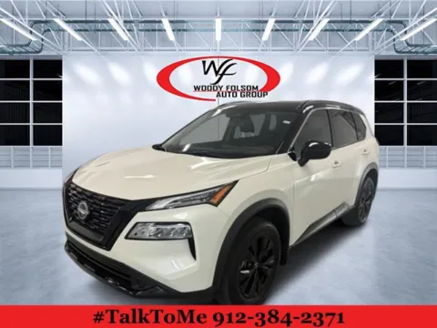 White 2023 Nissan Rogue SV for sale in Douglas, GA