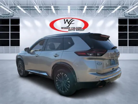 More photos of 2025 Nissan Rogue Platinum at Woody Folsom CDJR of Douglas, GA